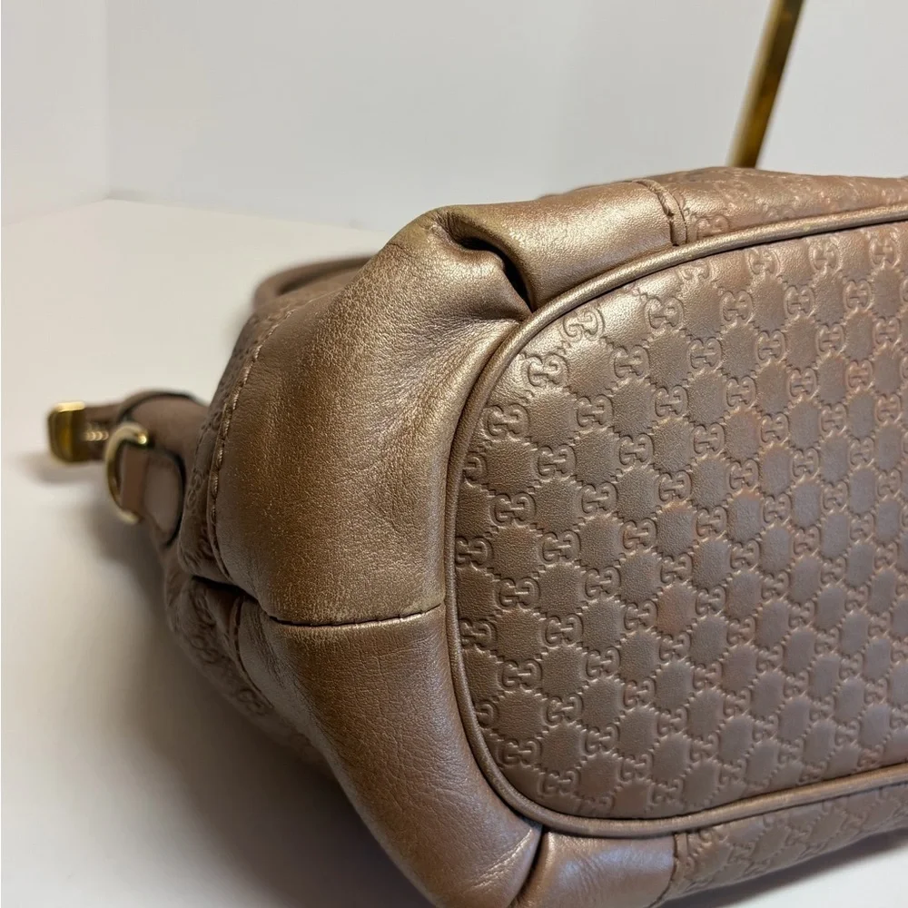Metallic Blush Guccissima Leather Handbag